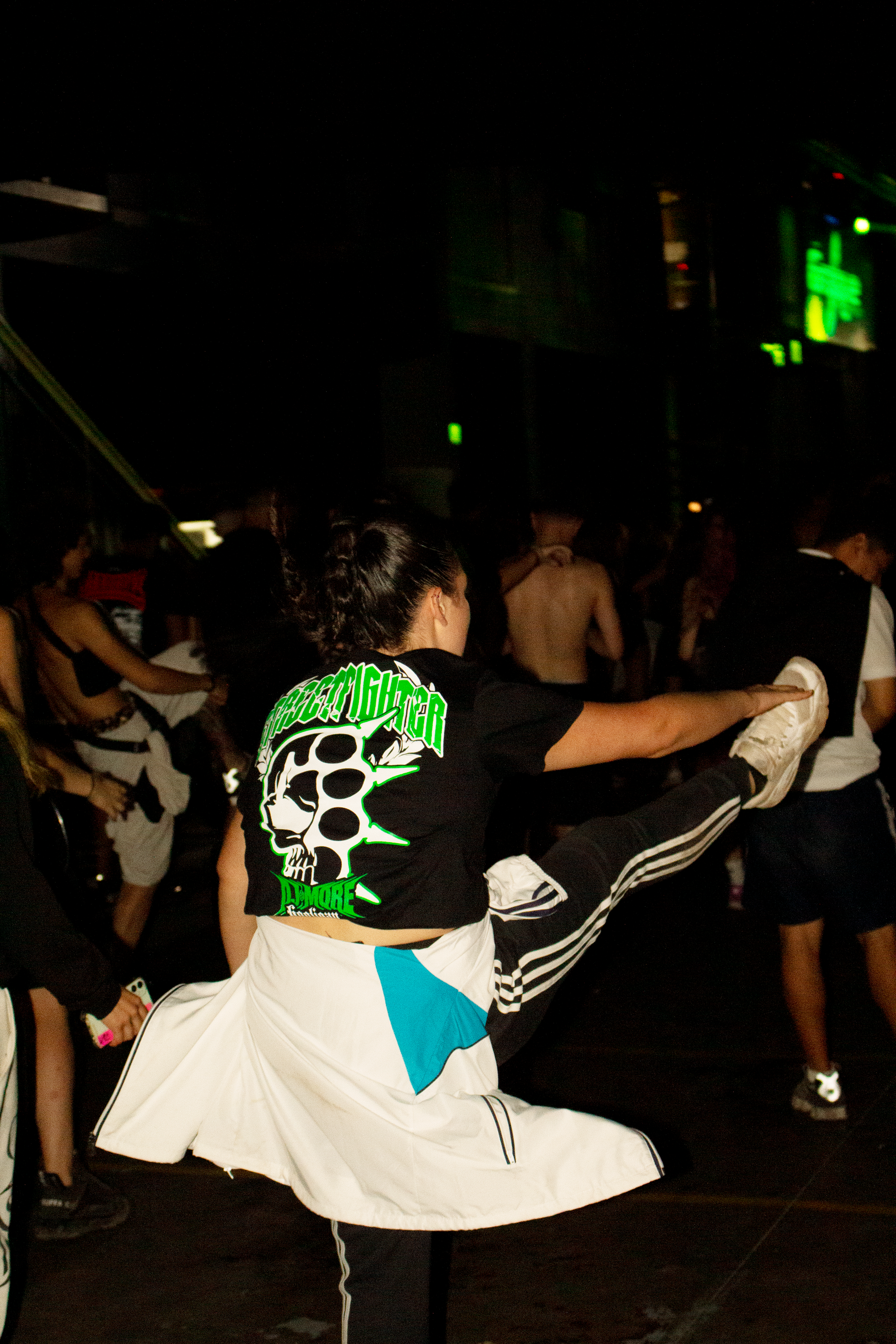 CAMISETA DJ MORE X PARKING WARRIORS