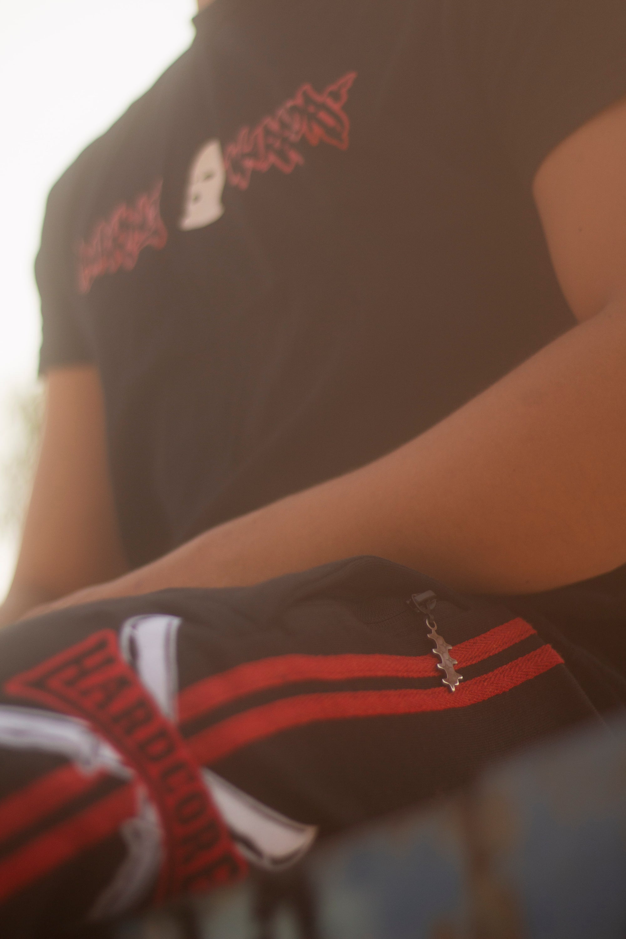 PANTALON CORTO HARDCORE